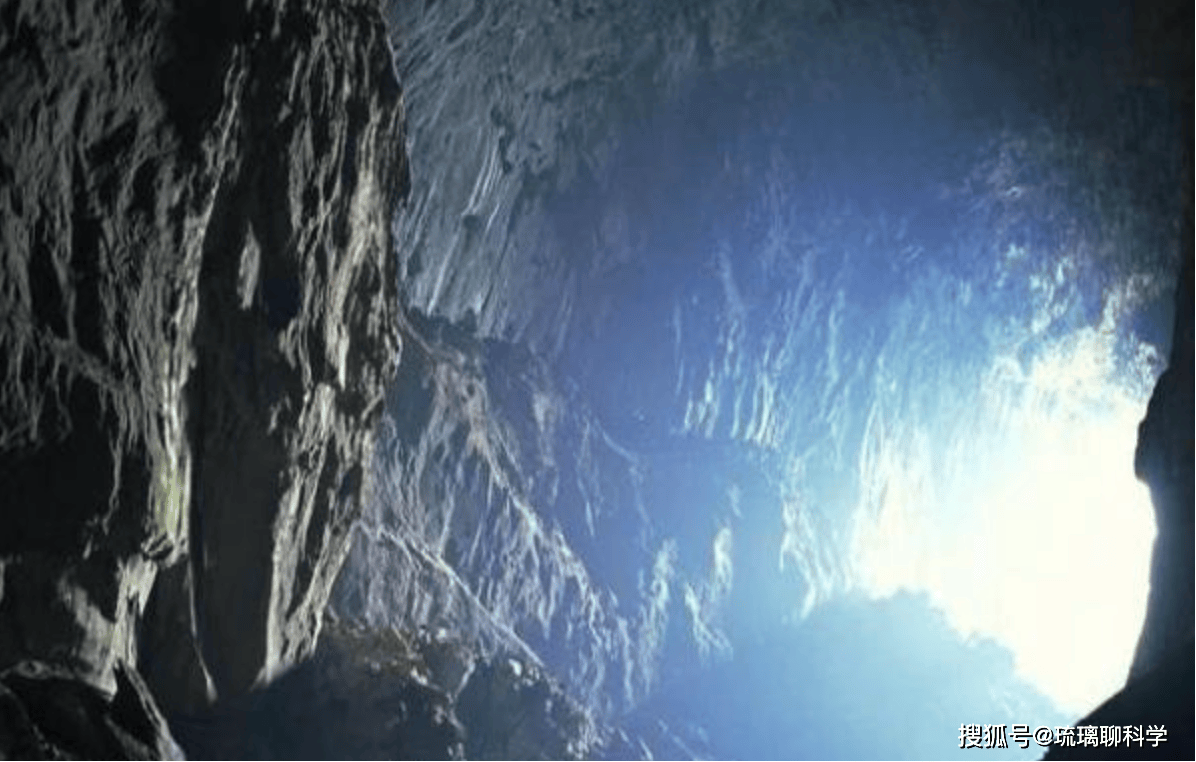 Quá trình phong hóa sinh học dưới lòng đất Quá trình chuyển đổi khoáng chất dưới lõi Trái Đất